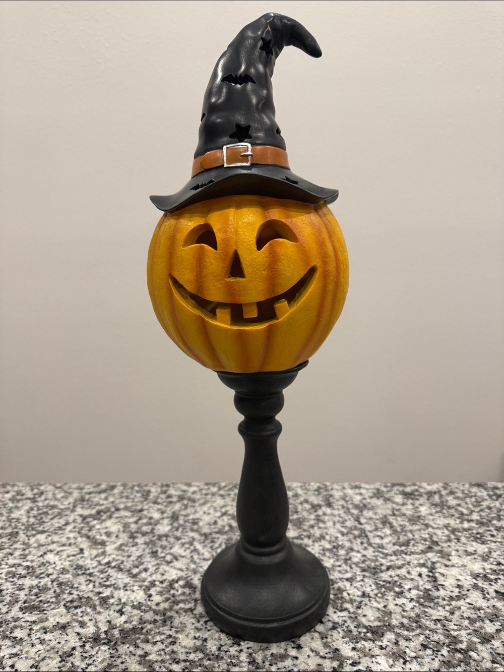 Pumpkin Head Jack O' Lantern LED Light Up Pedestal Lamp Halloween Decor 20”
